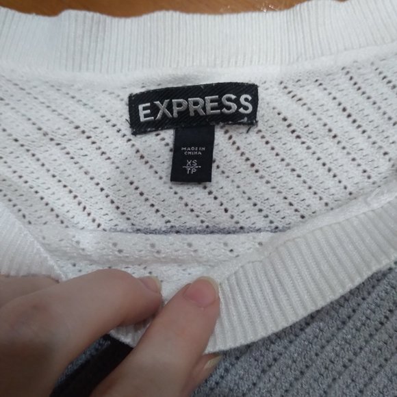 Express Open Knit sweater - Picture 3 of 4